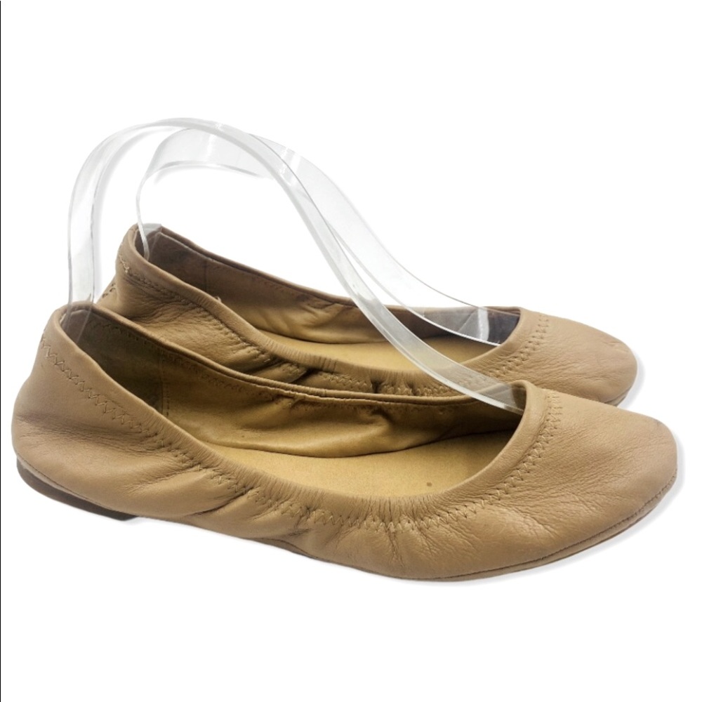 Lucky brand! Nice flats